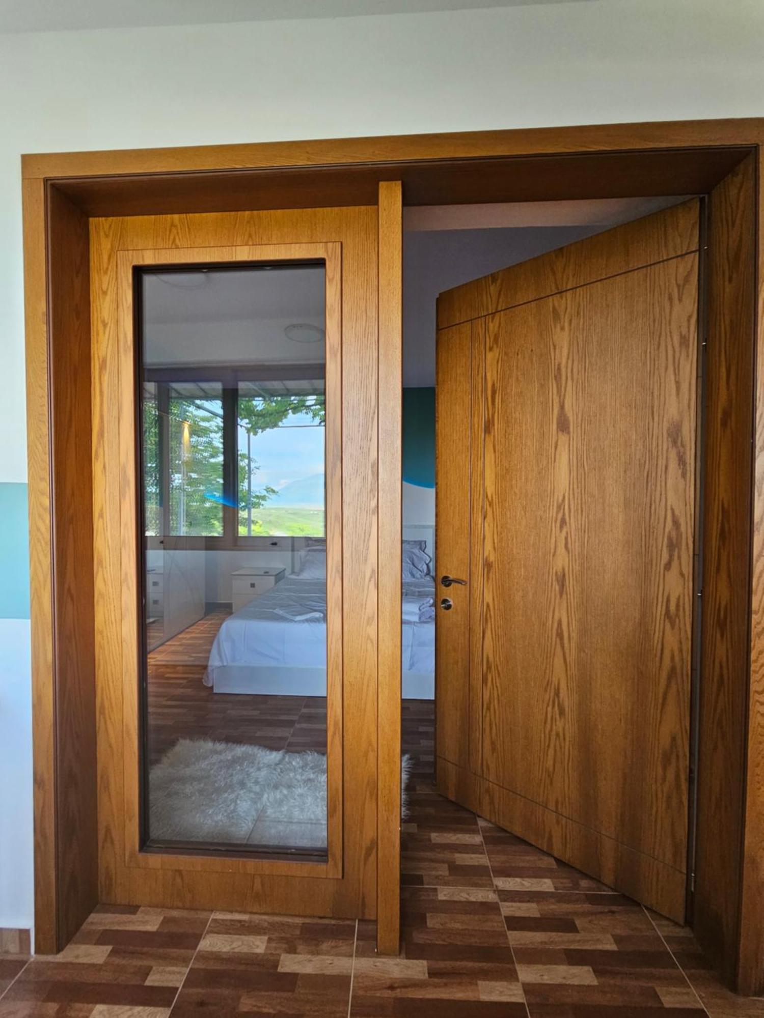 Lemon Garden Apartment-Hot Tub Jacuzzi Gjirokastër Exteriér fotografie